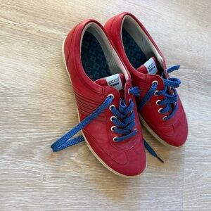 Ecco Golf Vibrant Red Shoes with Blue Accents
